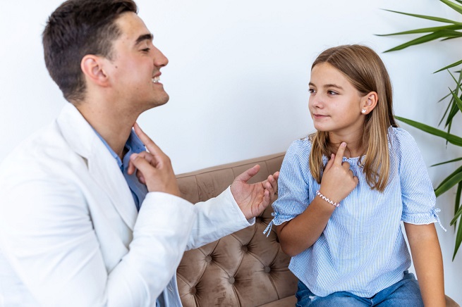 How to Become a Speech Therapist: A Career Guide - Online Training Academy What are the Job Responsibilities of a Speech and Language Therapist?