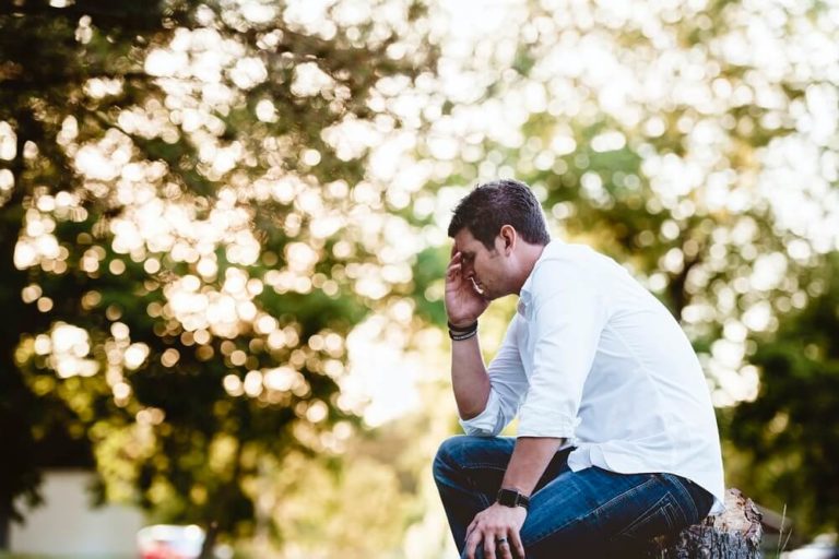 25 CBT Techniques and Worksheets for Cognitive Behavioural Therapy - Online Training Academy CBT-technique-Should-and-Shouldn’t